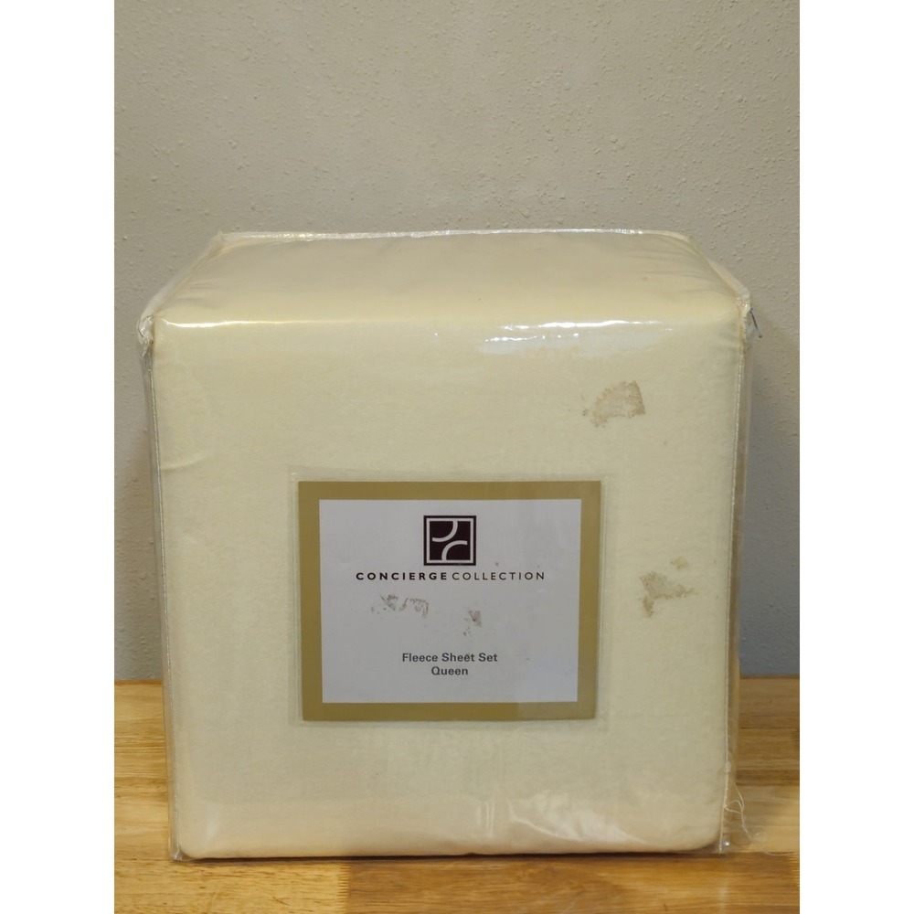Concierge Collection 4 piece Cream Polyester Fleece Queen Size Sheet Set